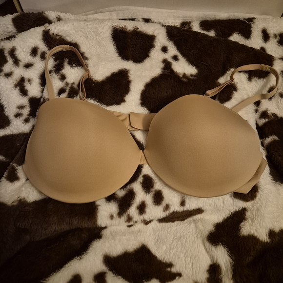 Skims Clay Push-Up Bra - Picture 2 of 3